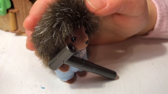 Сказка про ежика ? Серия 6 Sylvanian Families 5453 Baby Hedgehog Hideout