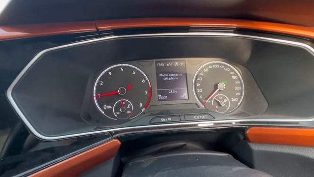 !!!Volkswagen T-Cross!!! Городской паркетник смотреть онлайн