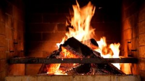 Согревающий камин дома. Звуки камина. Треск поленьев. 2 часа