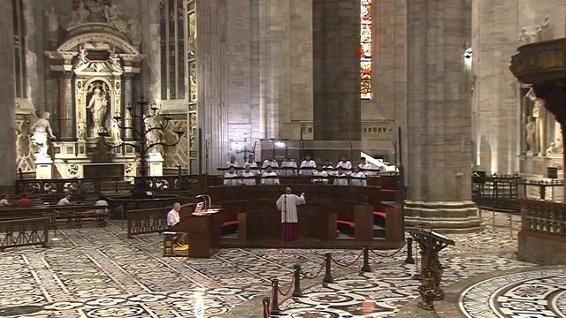 Domenica 30 Luglio 2023 - Celebrazione Capitolare IX Domenica dopo Pentecoste смотреть онлайн