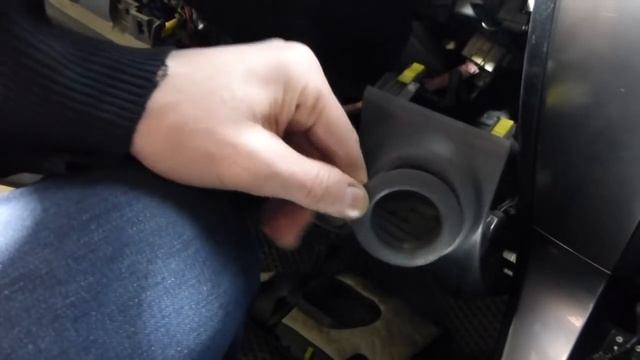 Подсветка замка зажигания (как снять и пересветить) ПРАДО-120 смотреть онлайн