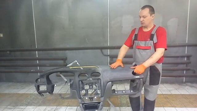 Ремонт и перетяжка торпеды а/м Ford focus 2, своими руками. АВТОКОЛОР.М смотреть онлайн