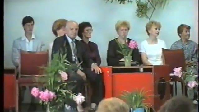 Шадринск Школа №1. Выпускной 11 классы - 22.6.93. - 3 смотреть онлайн