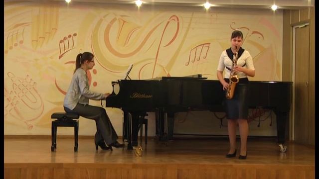 Старшая группа. Анна Зуева. Саксофон смотреть онлайн