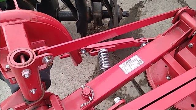 Косилка облегченная 150 кг Wirax Z-069/4 (1.25 м) роторная Польша для минитракторов смотреть онлайн