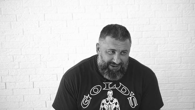 Вячеслав Максюта // Силач // Грабли