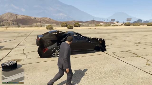 GTA 5 Разбиваем Mercedes-AMG S63 AMG и BMW M5 f10 смотреть онлайн