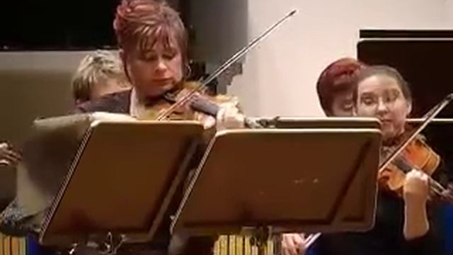 05-10-22--Beata plays Bach