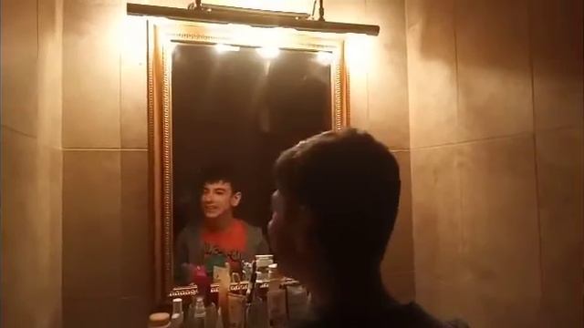Как я попал в зеркальный мир? смотреть онлайн