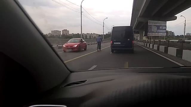 Отчаянный велосипедист смотреть онлайн