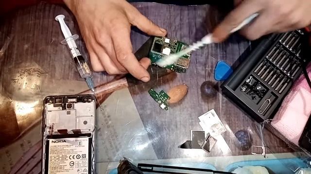 Шок год утопленник Оживление телефона спустя год после залития смотреть онлайн