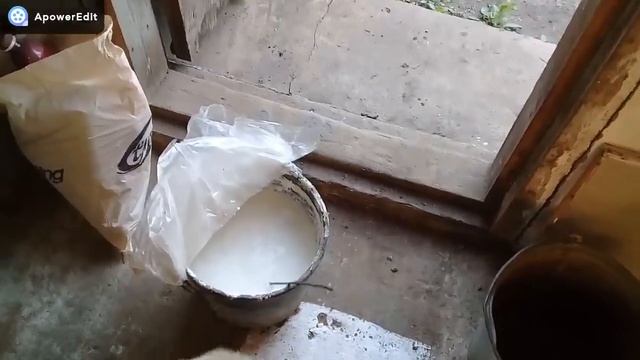 ДЕРЕВЕНСКАЯ ЖИЗНЬ/УБИРАЮ ПОГРЕБ/ВЫНОШУ ВЕСЬ ХЛАМ/КУПИЛИ ДОМ В ДЕРЕВНЕ смотреть онлайн