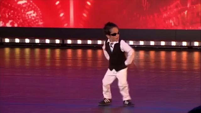 4 Year Old Kid Tristan Dances Gangnam Style on Belgium's Got Talent | Got Talent Global смотреть онлайн