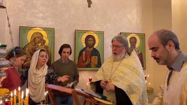 25.12.2021 молебен с акафистом свт. Спиридону Тримифунтскому смотреть онлайн