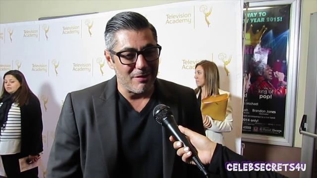 Danny Nucci Teases Upcoming Episodes of THE FOSTERS Season 2B смотреть онлайн