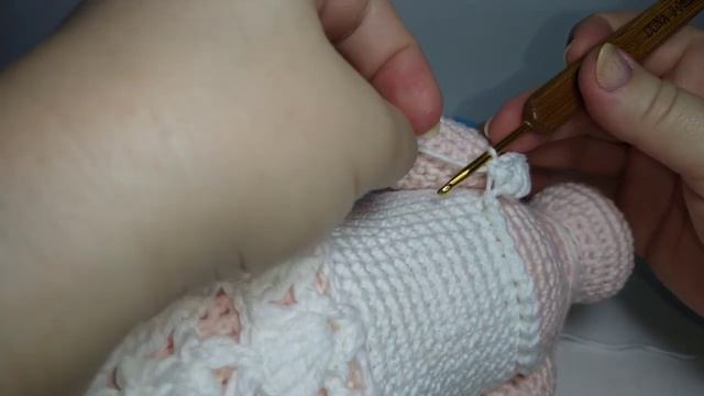 Amigurumi - Boneca Elena Grávida - Parte: 2/4 @Artes em Linha смотреть онлайн