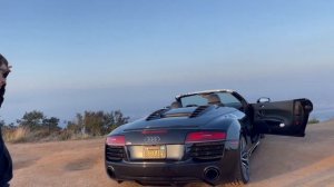 Обзор Audi R8 V10 2014 || Ауди Р8 любительский обзор || Чеченцы в Калифорнии #audir8 #audi #r8v10