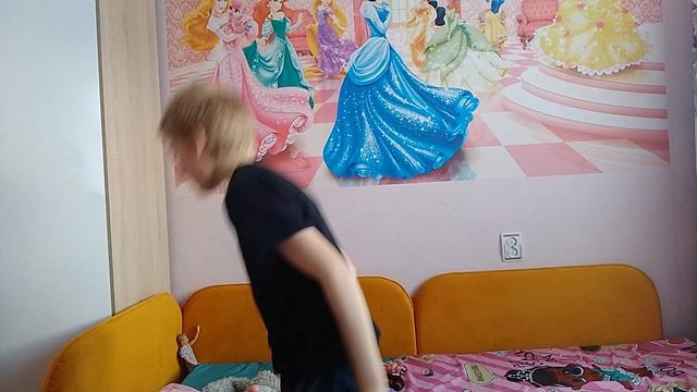 клип вай мама кто это
