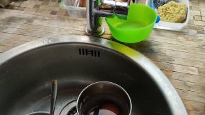 Устанавливай правильно смеситель на столешницу