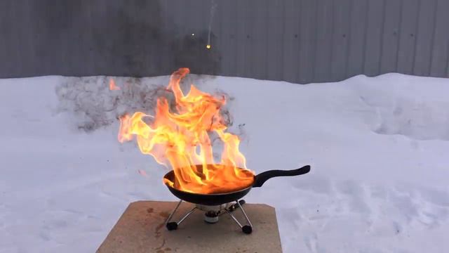 Тушим сковородку на кухне смотреть онлайн