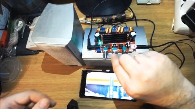 Портативный динамик мощностью 40 Вт за 600 рублей на базе усилка HFES с Али смотреть онлайн