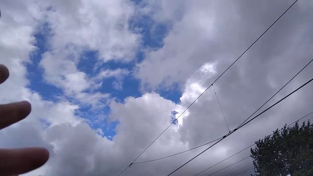 волшебник в Москве и светит солнце 31.08.22 год. смотреть онлайн