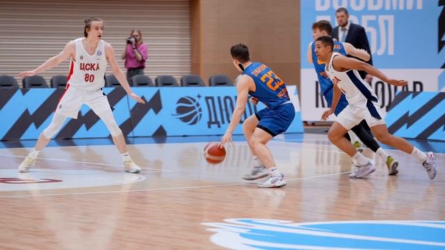 «Го, Баскет!» на «Финале восьми» ДЮБЛ. Баскетбольный экшн в Краснодаре смотреть онлайн