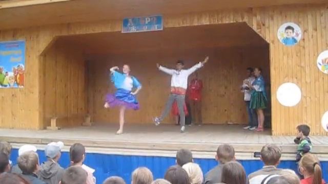 Russian Folk Dance - Русский Народный Танец смотреть онлайн