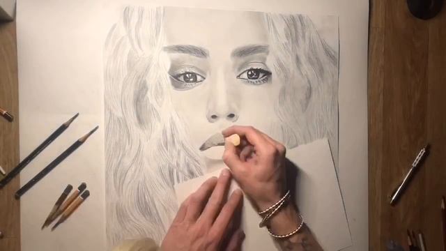 Портрет карандашом. Рисунок. Рисуем портрет. Рисунок простым карандашом. смотреть онлайн