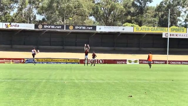 FOOTY NINES - Promo Video for a new breed of Aussie Rules Football. Fast and action packed Footy. смотреть онлайн