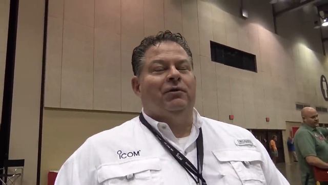Icom ID-52 DSTAR Handheld With Ray Novak At Huntsville Hamfest!!! смотреть онлайн