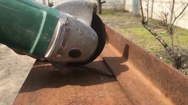 КАК ОЗЕЛЕНИТЬ БЕТОННЫЙ ЗАБОР | Озеленяем БЕТОННЫЙ ЗАБОР | Пускаем ВИНОГРАД НА БЕТОННЫЙ ЗАБОР. смотреть онлайн