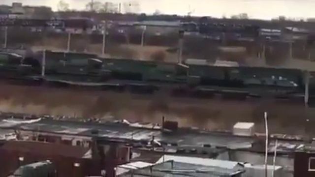 Военная техника на железной дороге. Автор видео: Vdk_criminal