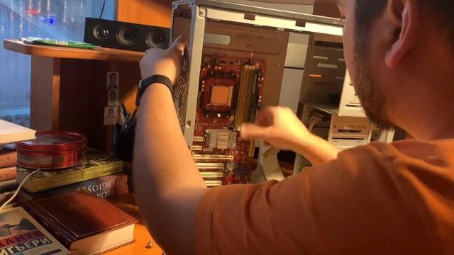 Как разобрать компьютер(системный блок) смотреть онлайн