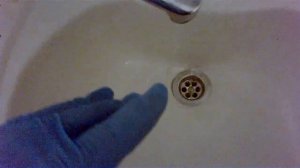 Как пробить засор в канализационной трубе