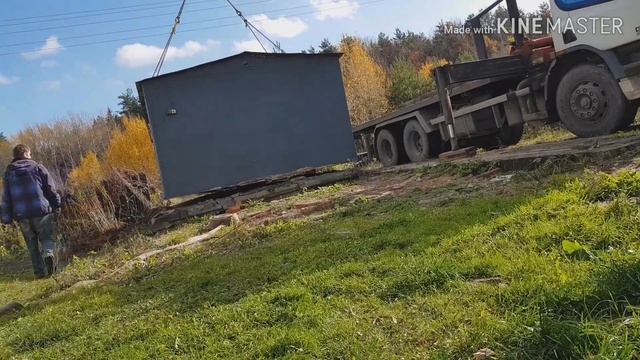 Подняли ГАРАЖ на манипуляторе и вывезли смотреть онлайн