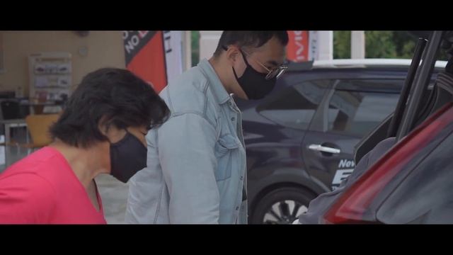 Unboxing Honda CR-V 1.5 TC-P 4WD смотреть онлайн