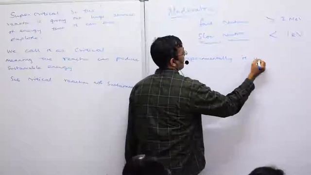 Ch13 Nuclei, Chain reaction, Controlled, Uncontrolled, Nuclear Reactor смотреть онлайн