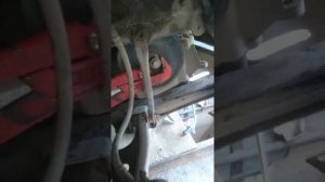 Как снять шкив коленвала рено логан 1