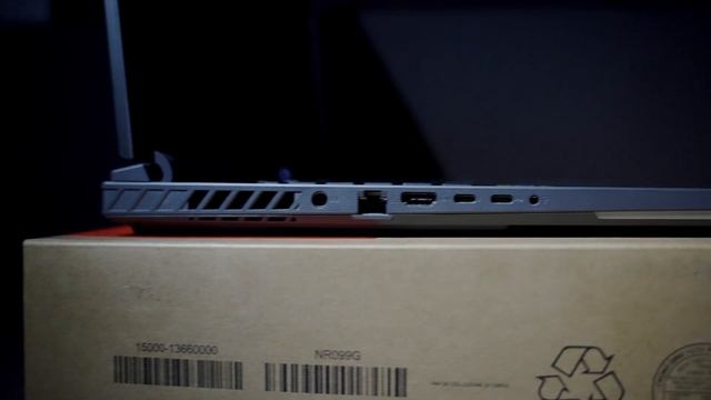 Asus Rog Strix 18 смотреть онлайн