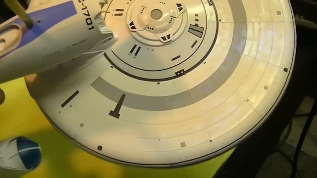 Revell 1/500 Scale Into Darkness U.S.S. Enterprise Buildup PT 6 смотреть онлайн