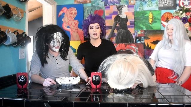 EraserMIc Family Pie Game смотреть онлайн