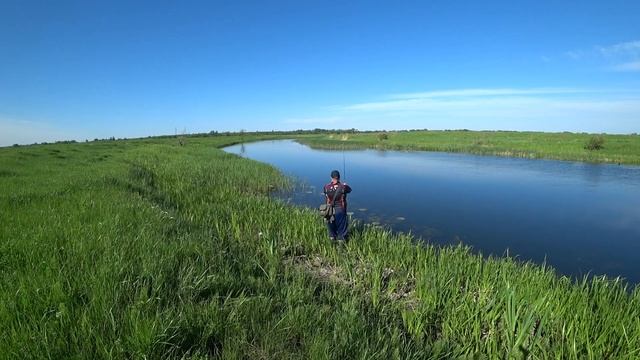 Весенняя рыбалка в красивом месте смотреть онлайн