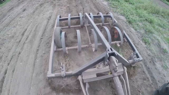КЕНТАВР Т-24 ПРО культивация не много об тракторе ! смотреть онлайн