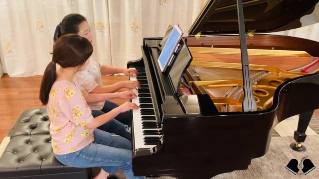 The pink panther theme 핑크팬더 | Piano four hands смотреть онлайн