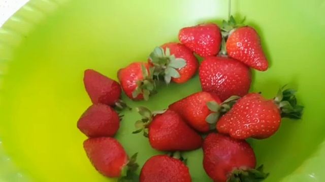 Осетин хвалится Грузину-1. Дружба народов рулит.