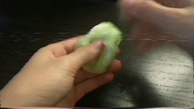 Слайм из ЖВАЧКИ ДЛЯ РУК!?(реально работает!)классный слайм!!! +лайфхак как улучшить легкий пластили