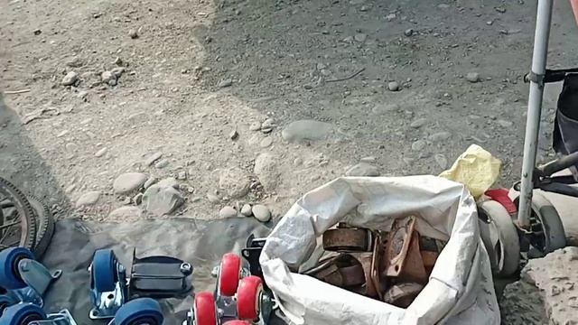 Fargona Qirguli Pelikan Eski Bozori