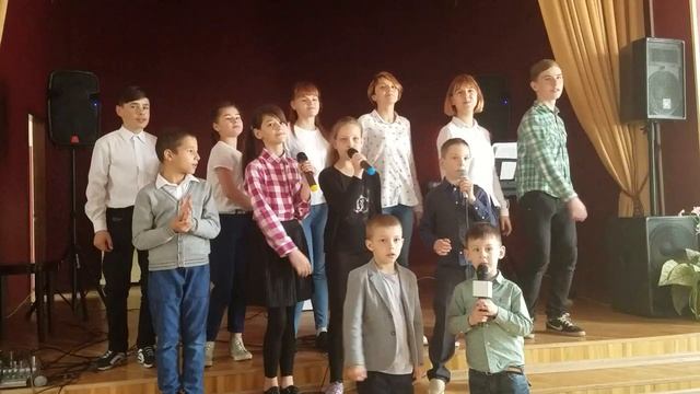 Песня на День семьи смотреть онлайн