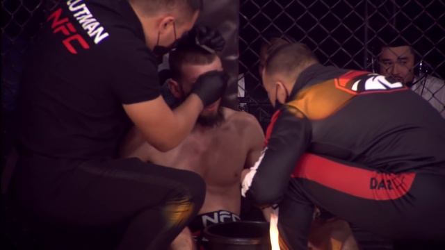 КАЗАХСКИЙ "ВАН ДАММ" ПОДАРИЛ ЗРИТЕЛЯМ НАСТОЯЩЕЕ ШОУ!!! | Ахмед Тавлиев vs. Гамлет Асланов смотреть онлайн